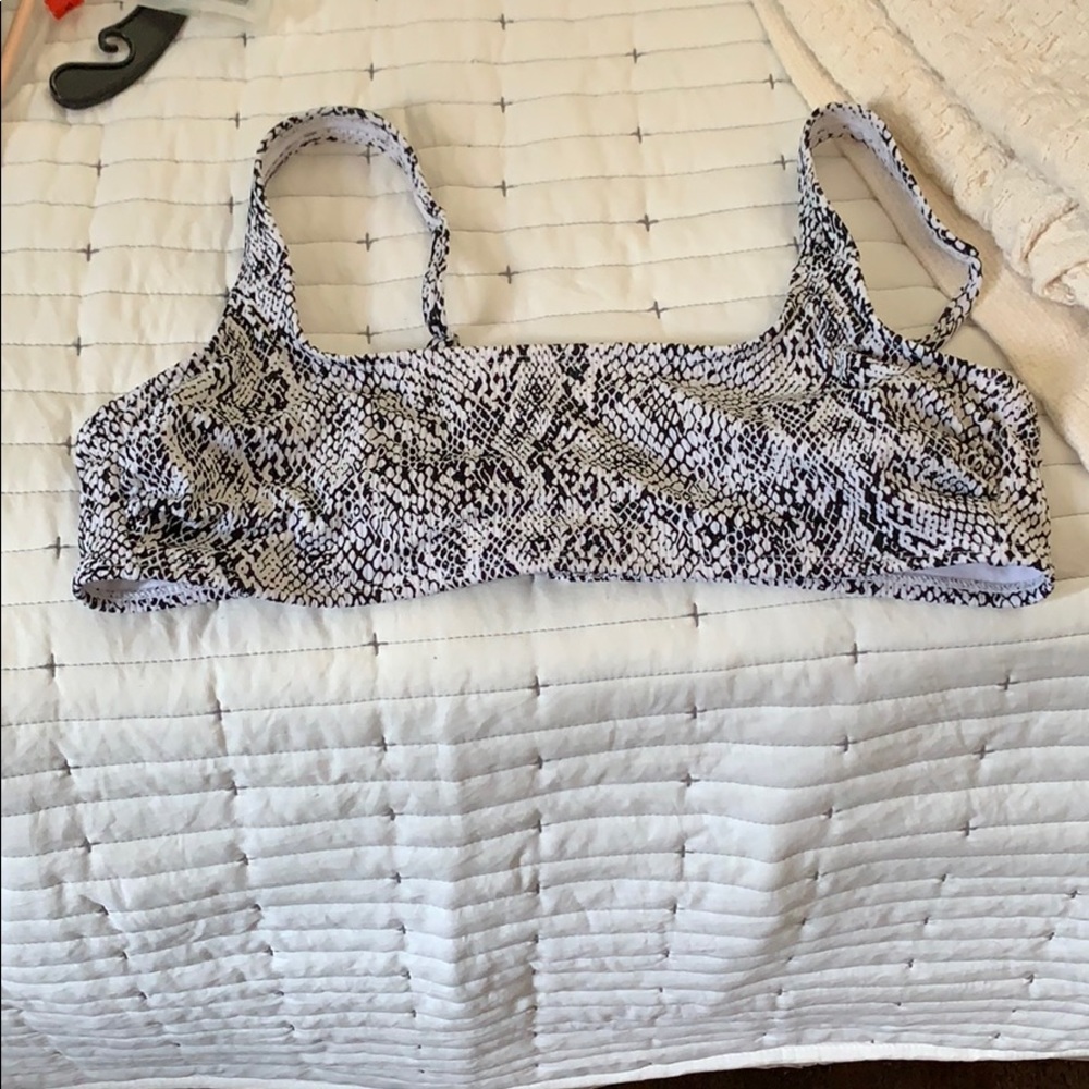 Bikini top